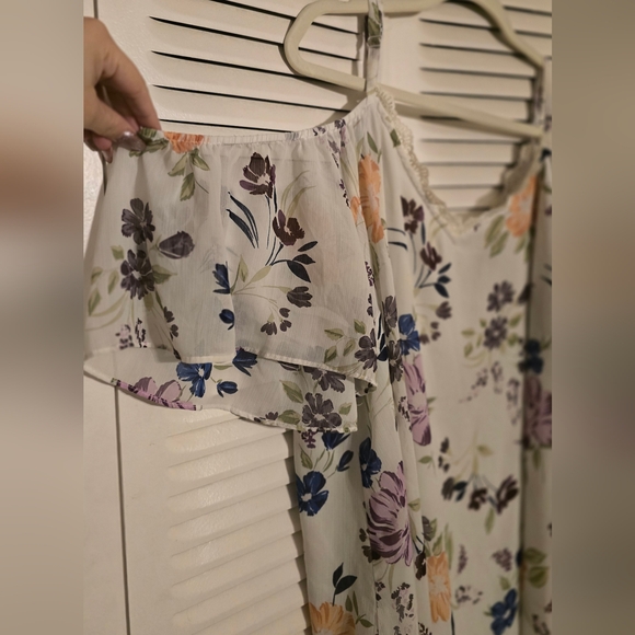 Torrid Floral Off-Shoulder Women's Top - Picture 6 of 10